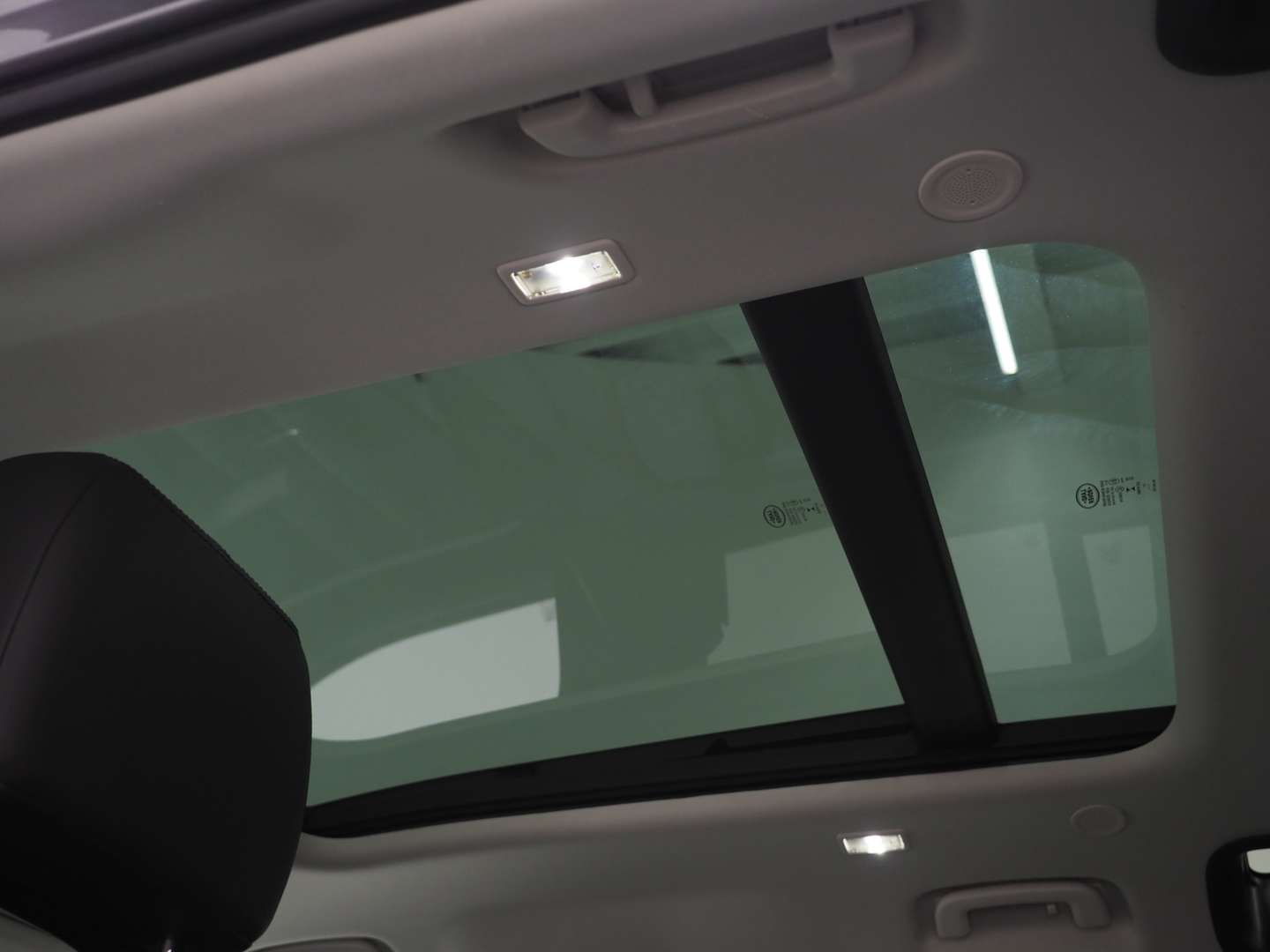 Land Rover Defender 110 2.0 P400e Panoramadak | Luchtvering | Meridi - 2021 - Joinsteer - #38