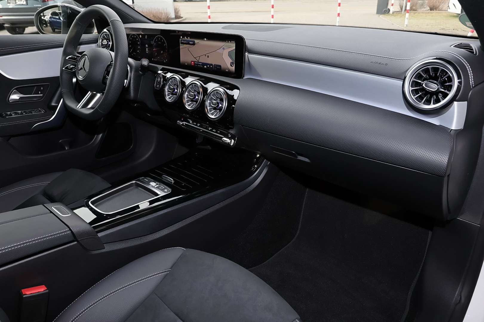 Mercedes CLA 200 Coupé 200 Night Edition - 2026 - Joinsteer - #7