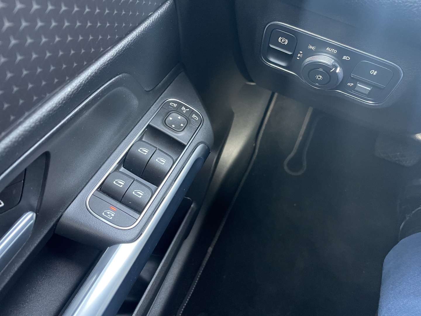 Mercedes GLB 200 Progressive - 2025 - Joinsteer - #16