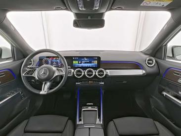 Mercedes GLB 220 — photo 4