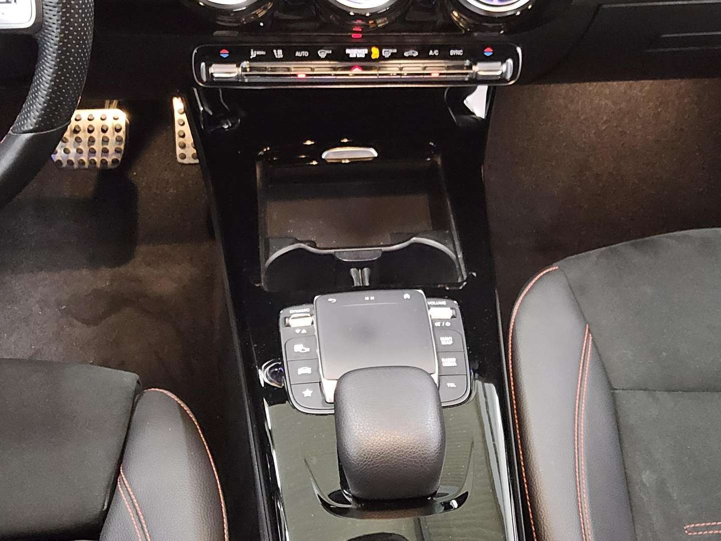 Mercedes CLA Shooting Break 200 AMG-LINE - 2023 - Joinsteer - #5