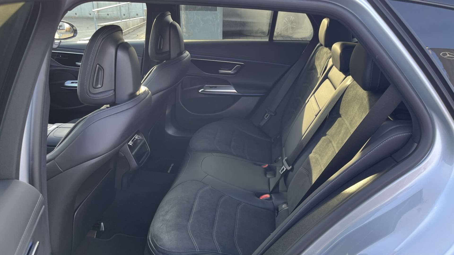 Mercedes Classe E Break 200 AMG Line - 2025 - Joinsteer - #17