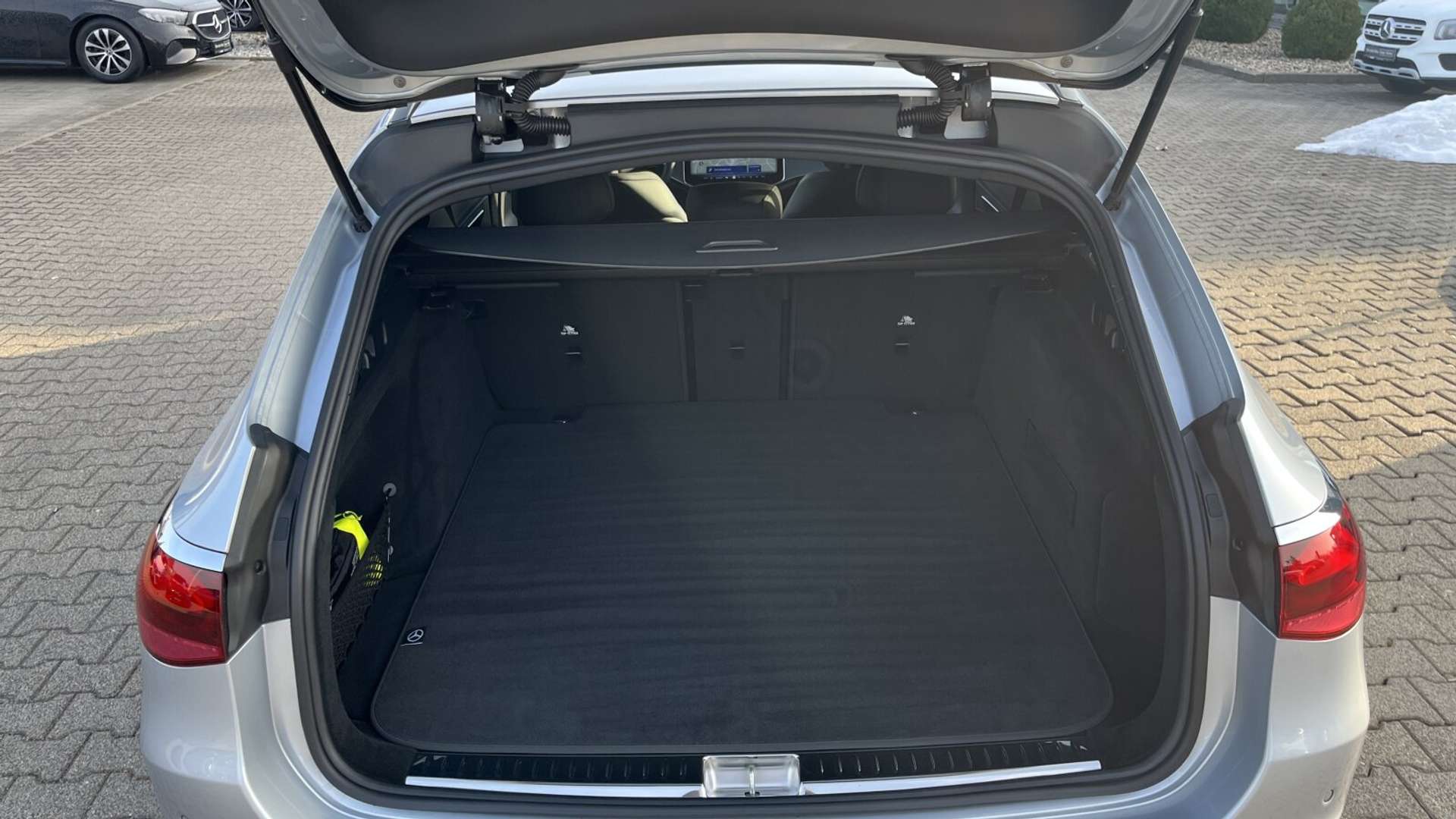 Mercedes Classe E Break 200 AMG Line - 2025 - Joinsteer - #22