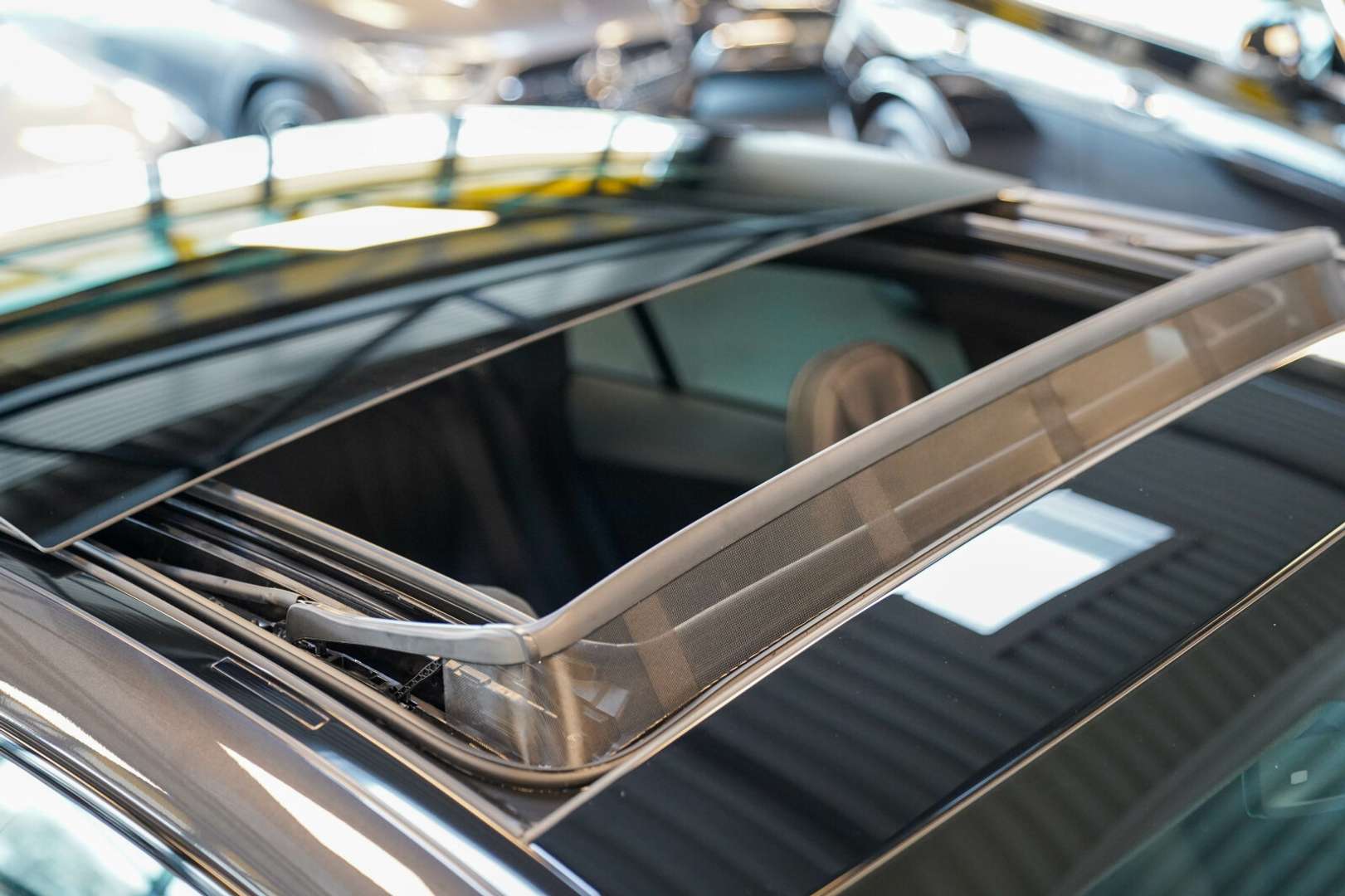 Mercedes EQE 300 AMG Line - 2025 - Joinsteer - #3