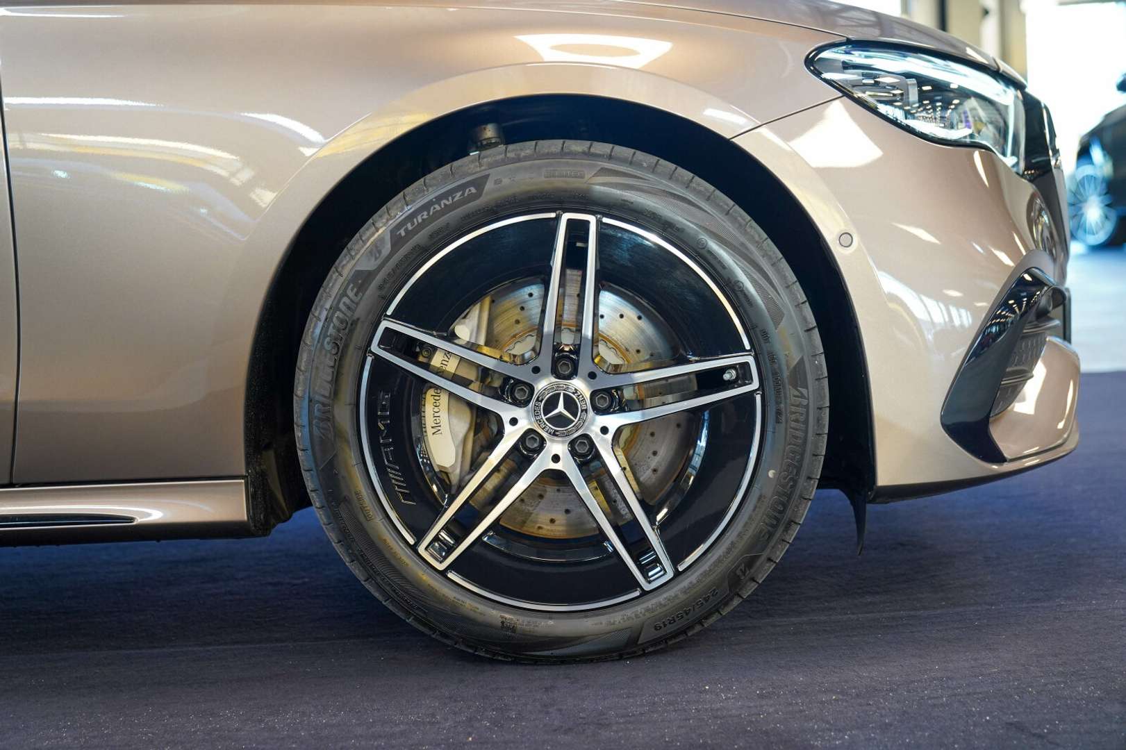 Mercedes Classe E 300 AMG Line - 2024 - Joinsteer - #1