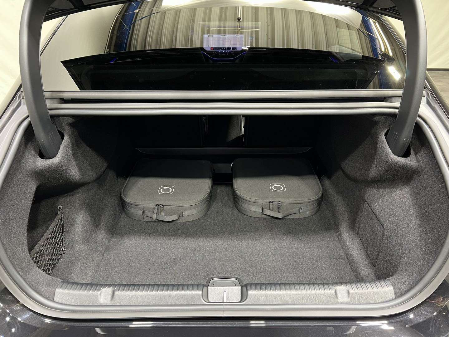 Mercedes EQE 350 Night Edition - 2024 - Joinsteer - #17