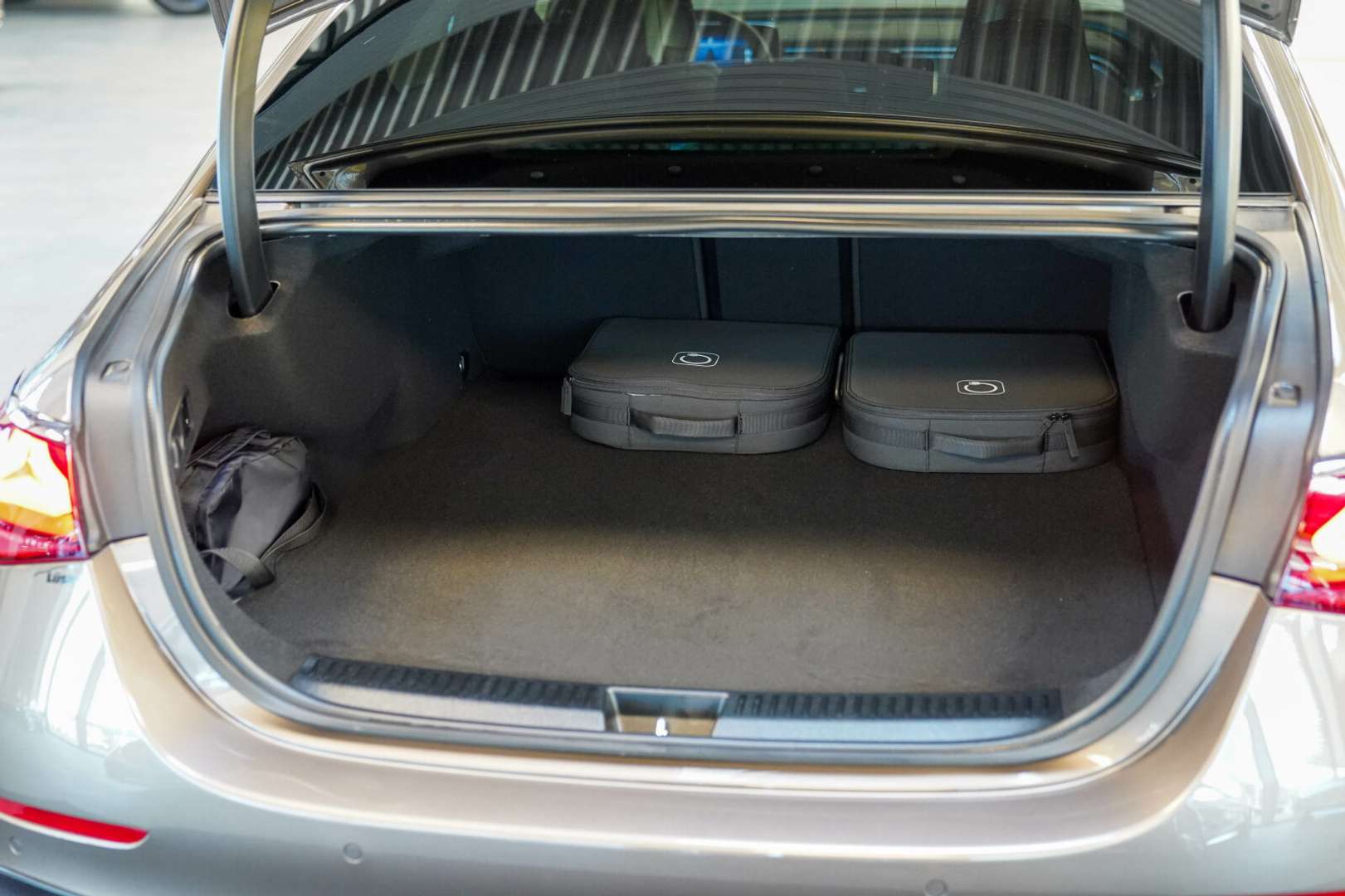 Mercedes Classe E 300 AMG Line - 2024 - Joinsteer - #4