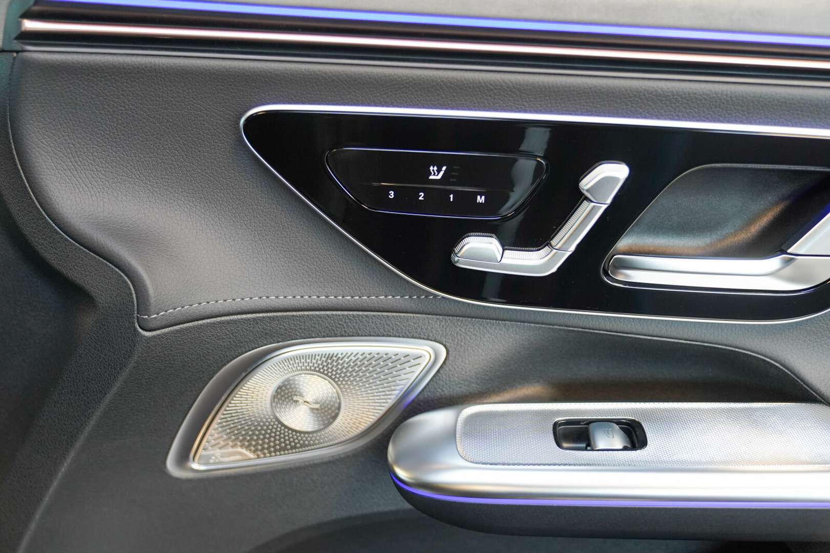 Mercedes EQE 300 AMG Line - 2025 - Joinsteer - #13