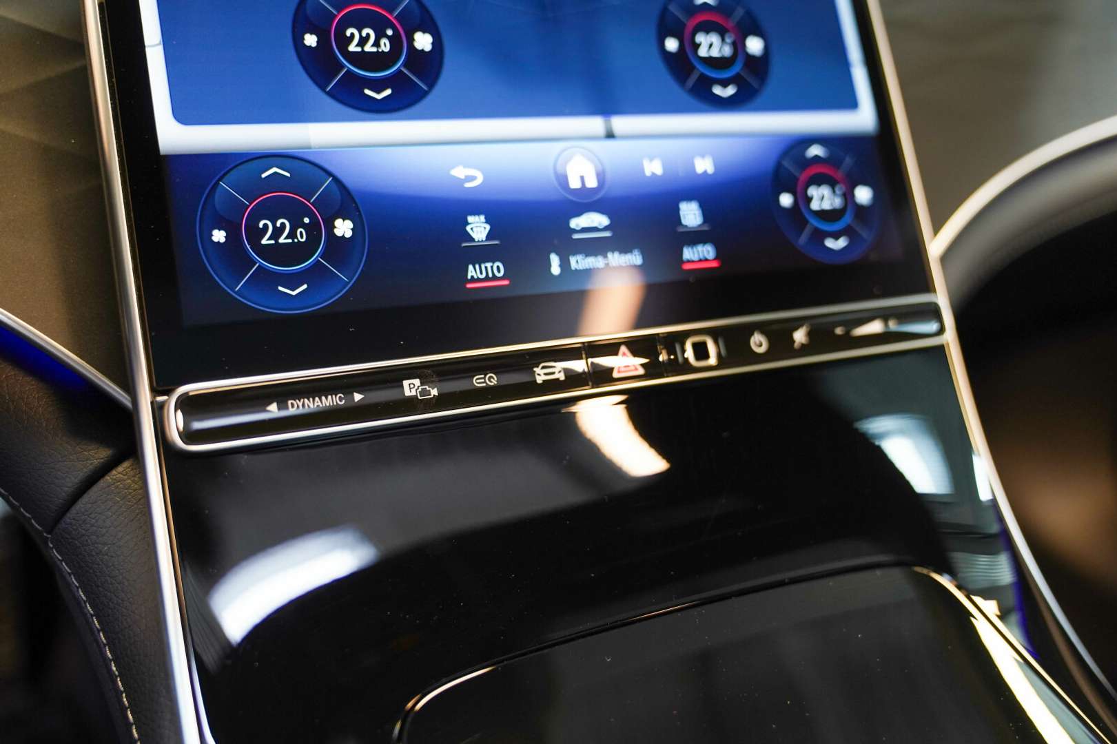 Mercedes EQE 300 AMG Line - 2025 - Joinsteer - #26