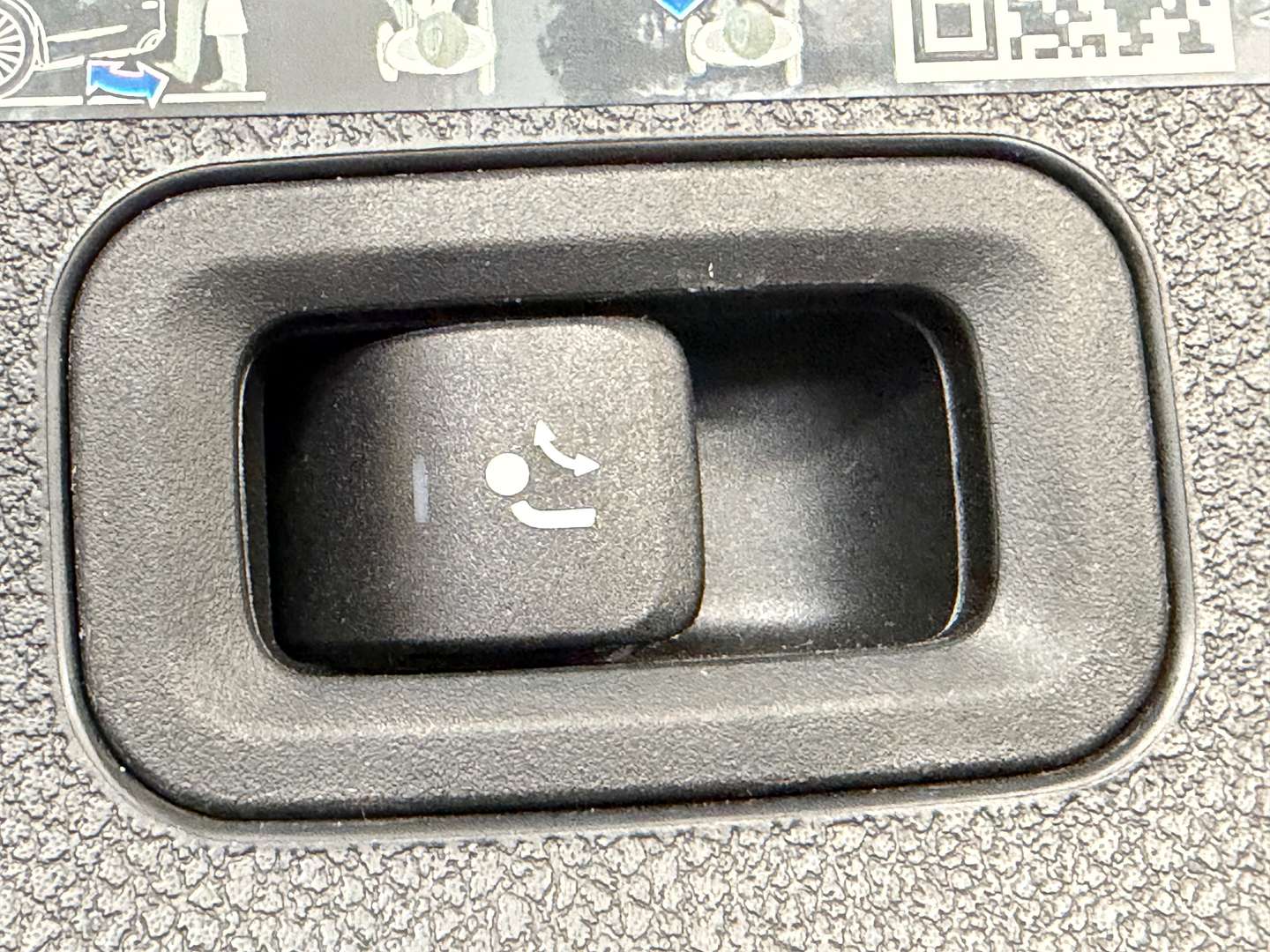 Mercedes CLA 250 E Shooting Brake 250 AMG Line - 2024 - Joinsteer - #34