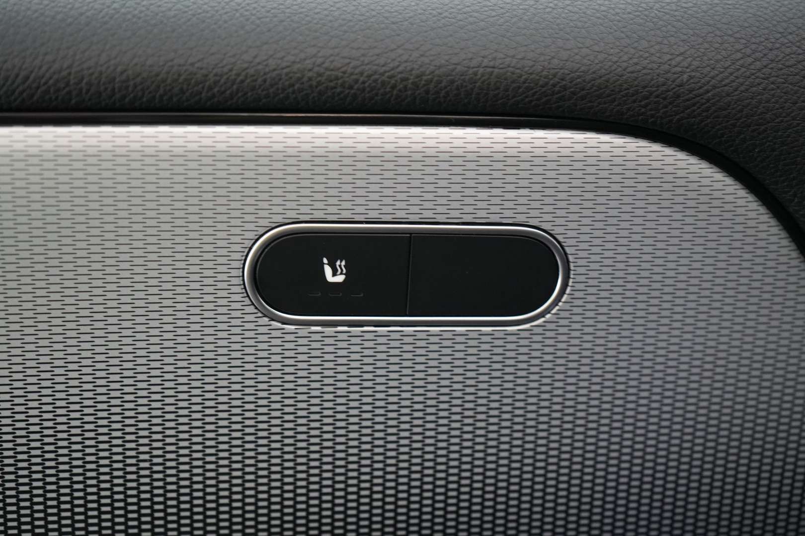 Mercedes GLB 180 Business - 2023 - Joinsteer - #18