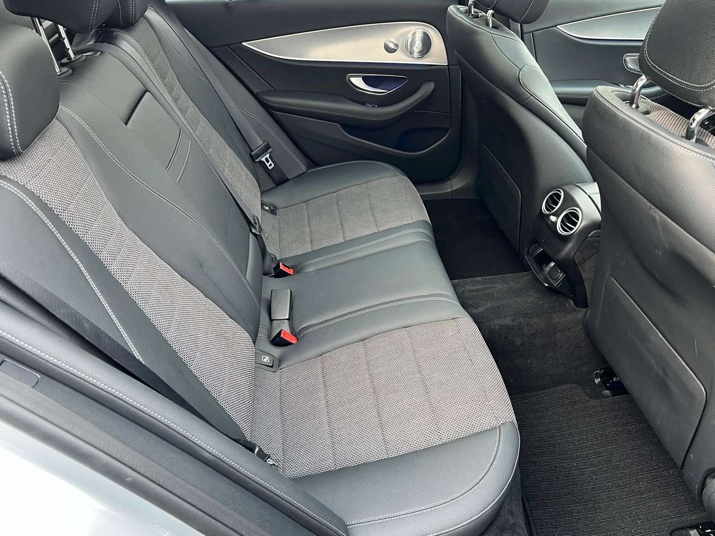 Mercedes Classe E 300 - 2020 - Joinsteer - #26