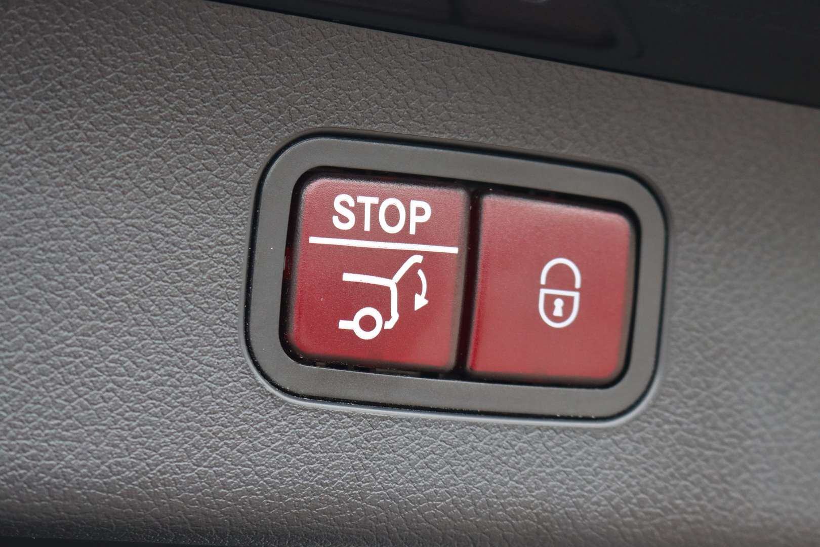 Mercedes Classe E Break 300 AMG Line - 2024 - Joinsteer - #35