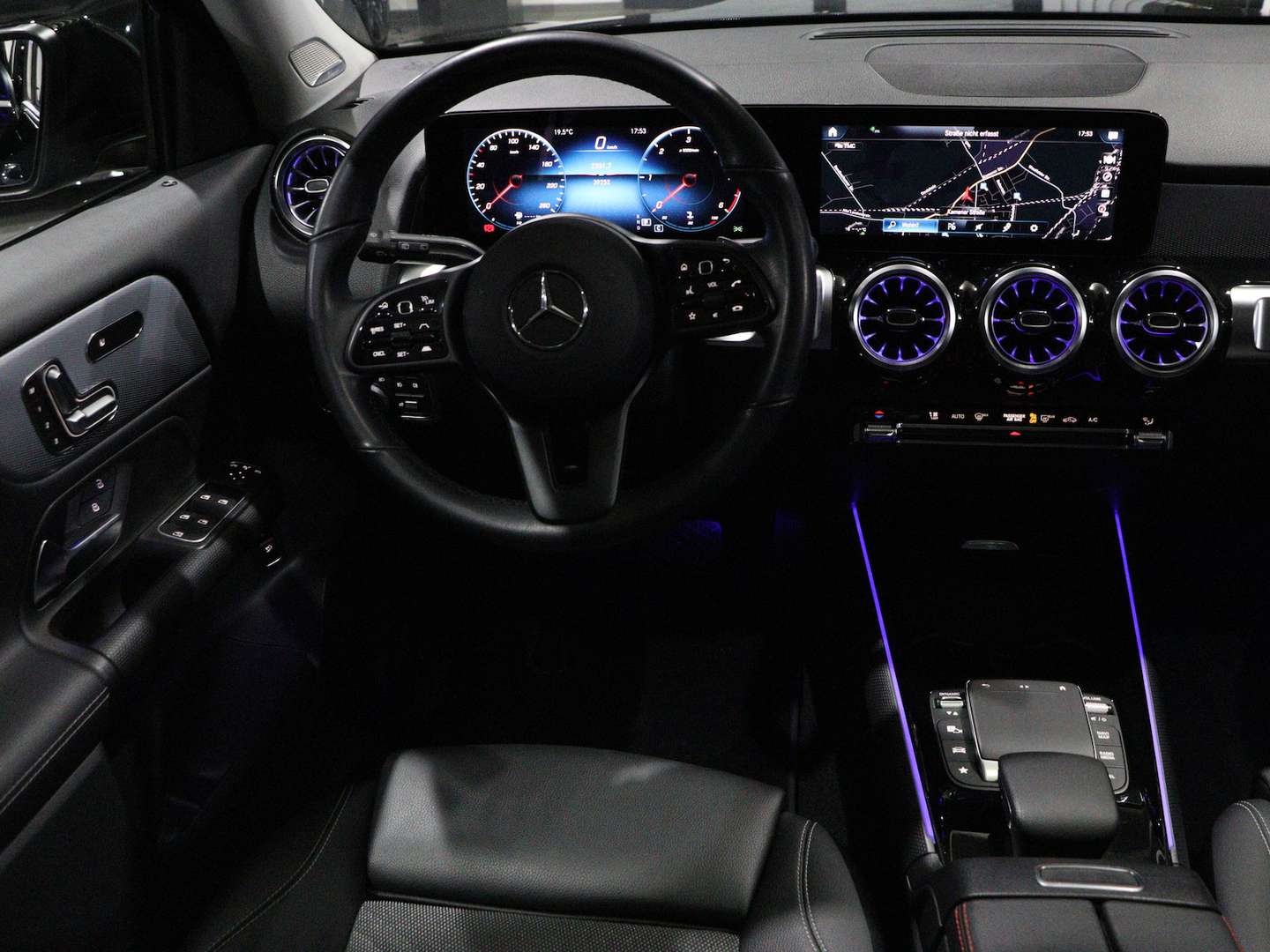 Mercedes GLB 220 Business - 2021 - Joinsteer - #21