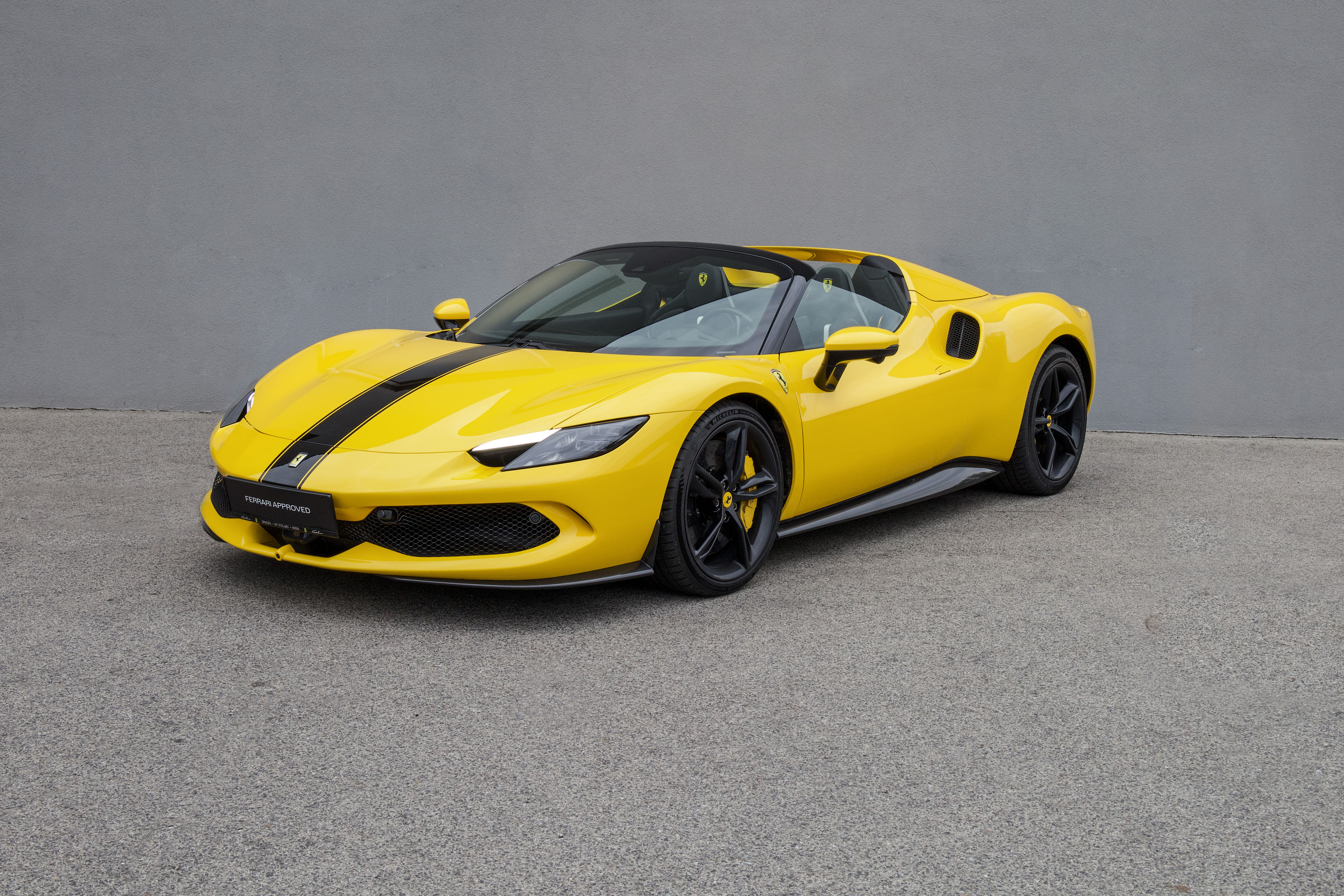 Ferrari 296 GTS - 2023 - Joinsteer