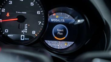 Porsche 718 Cayman S — photo 19