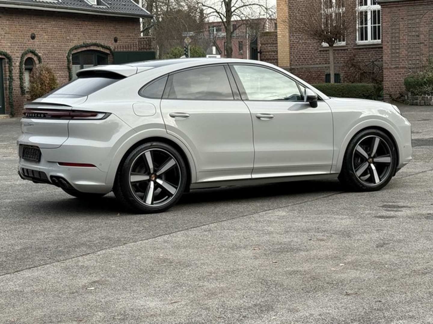Porsche Cayenne Coupé Exclusive Manufaktur - 2024 - Joinsteer - #2