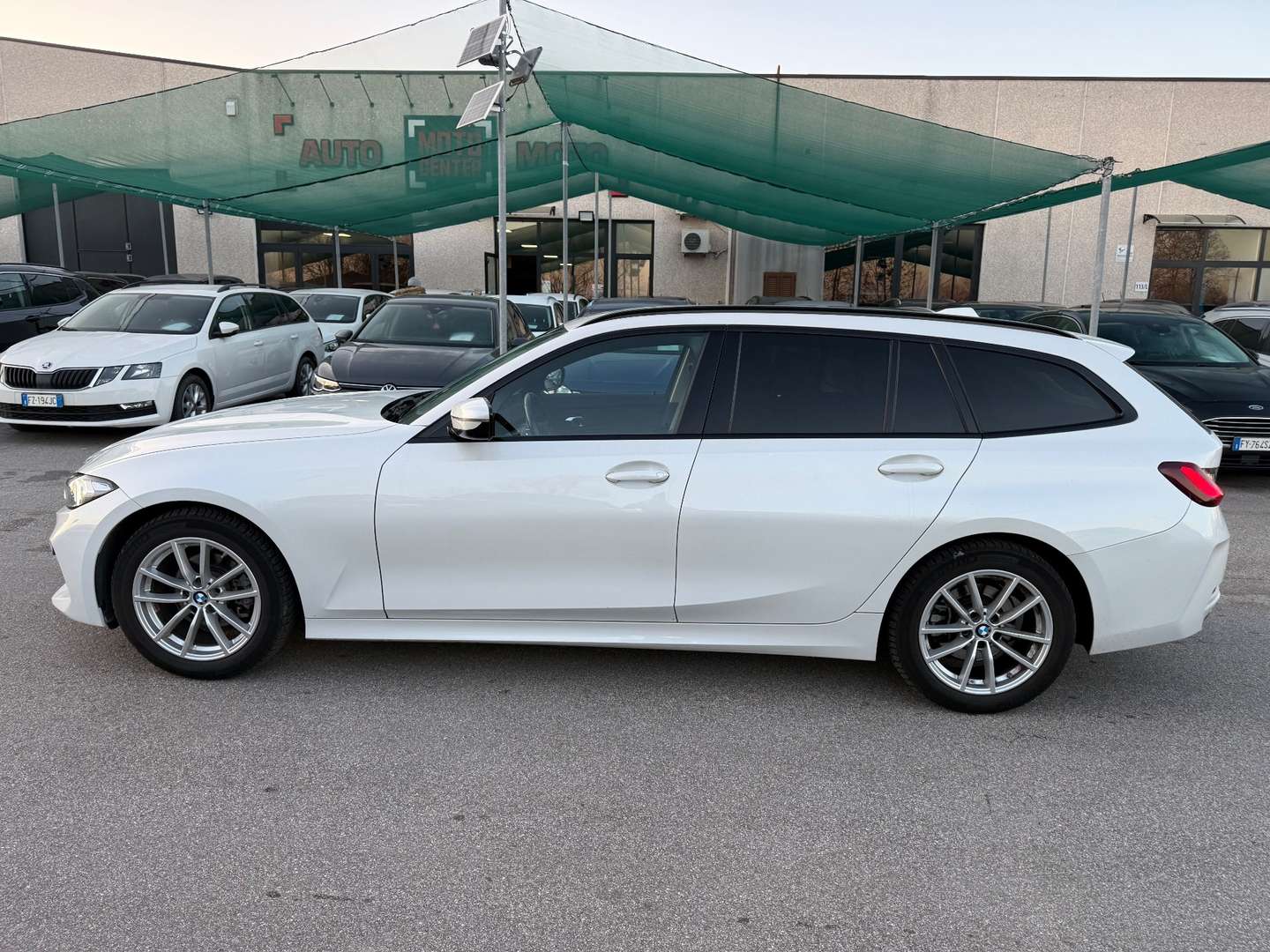 BMW Série 3 Touring Advantage 318d - 2022 - Joinsteer - #2