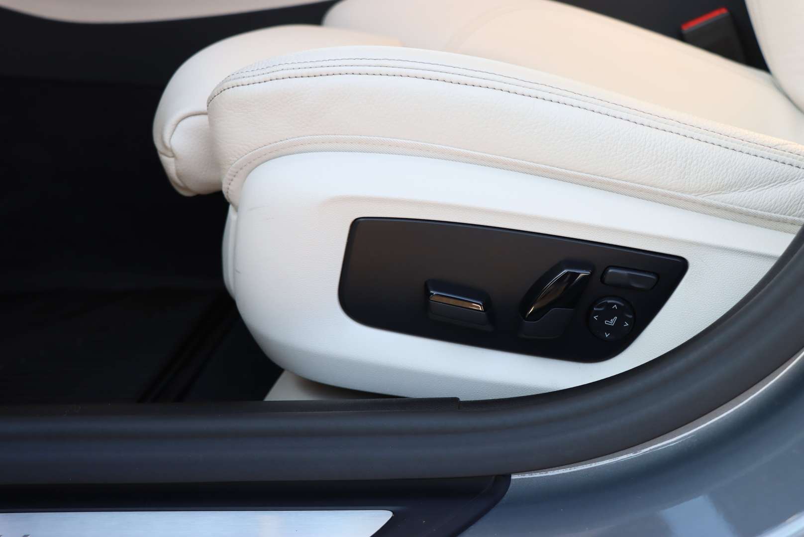 BMW Série 5 Touring Luxury 518d - 2022 - Joinsteer - #12