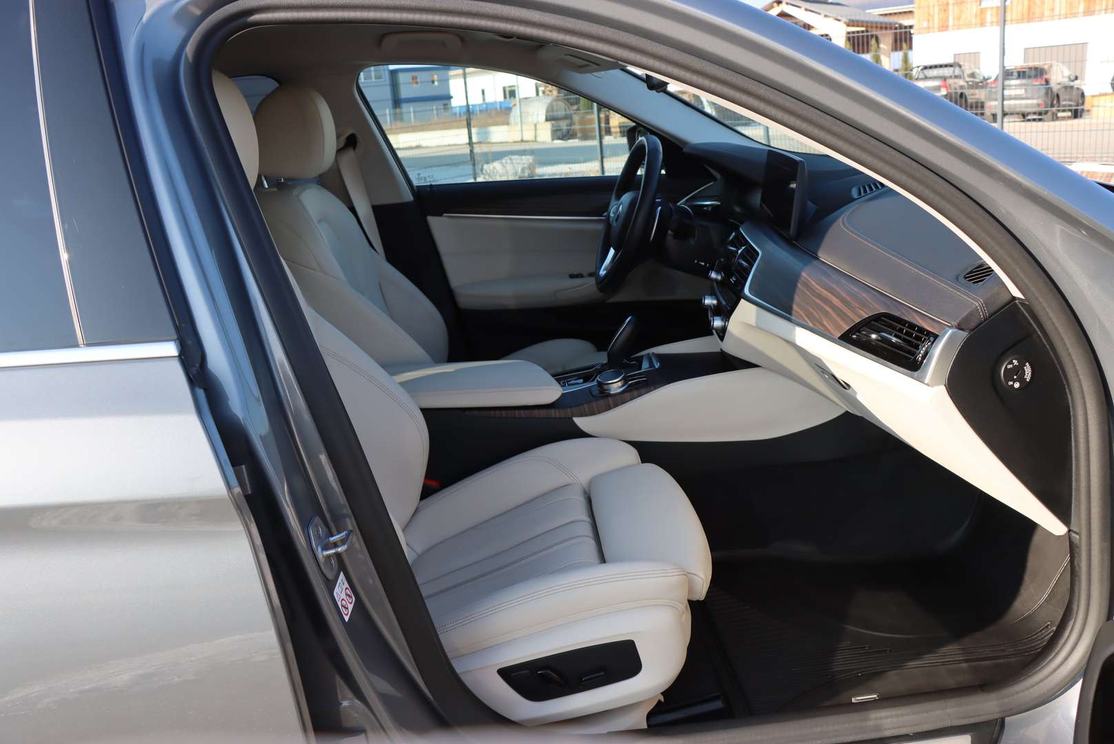 BMW Série 5 Touring Luxury 518d - 2022 - Joinsteer - #45