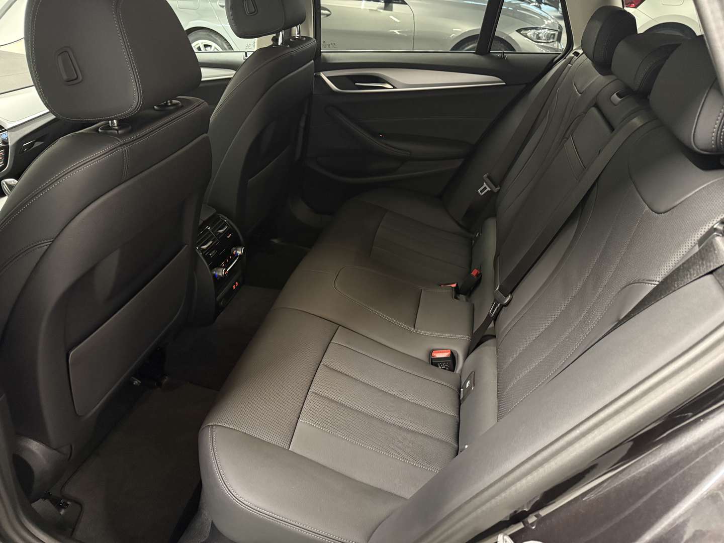 BMW Série 5 Touring 530e - 2022 - Joinsteer - #18
