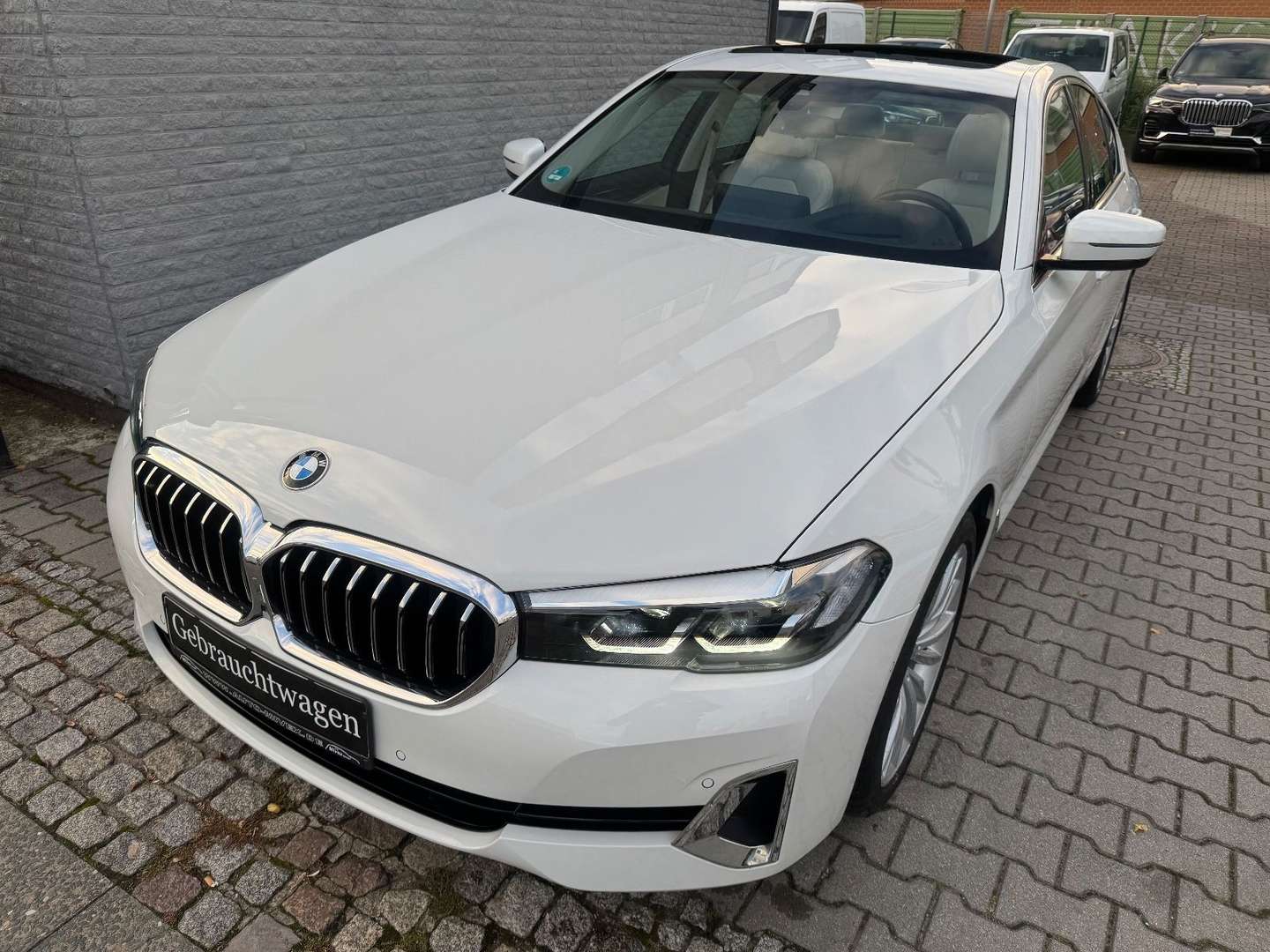 BMW Série 5 Luxury 520d - 2023 - Joinsteer - #2