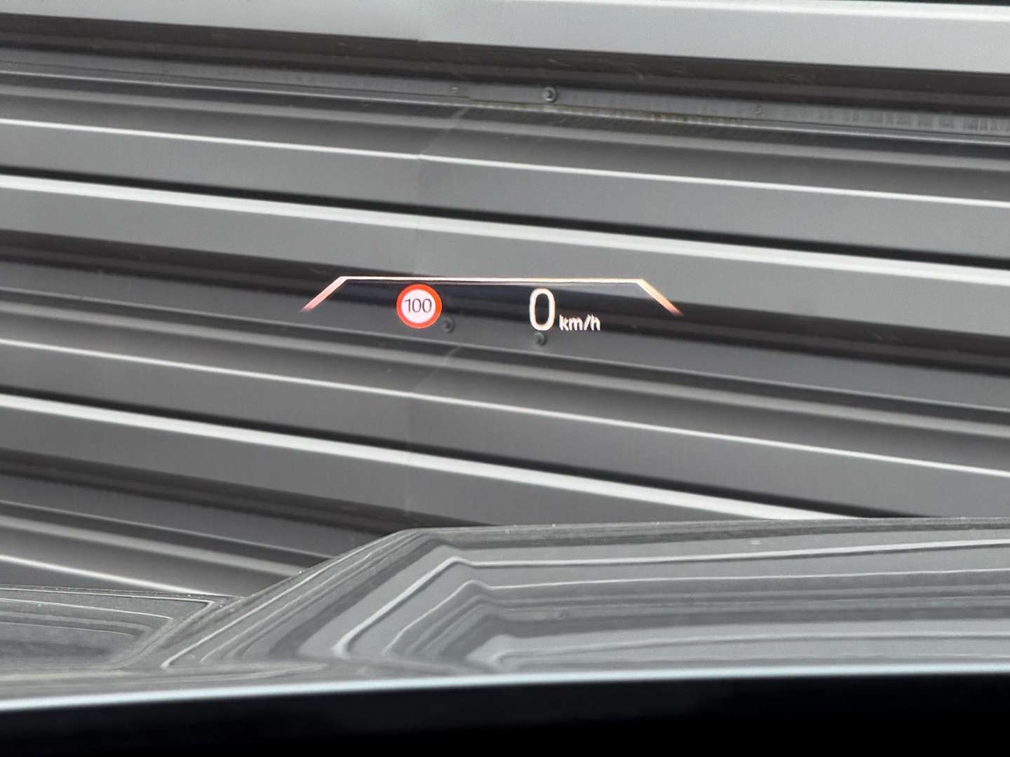 BMW IX1 EDrive20 - 2025 - Joinsteer - #34