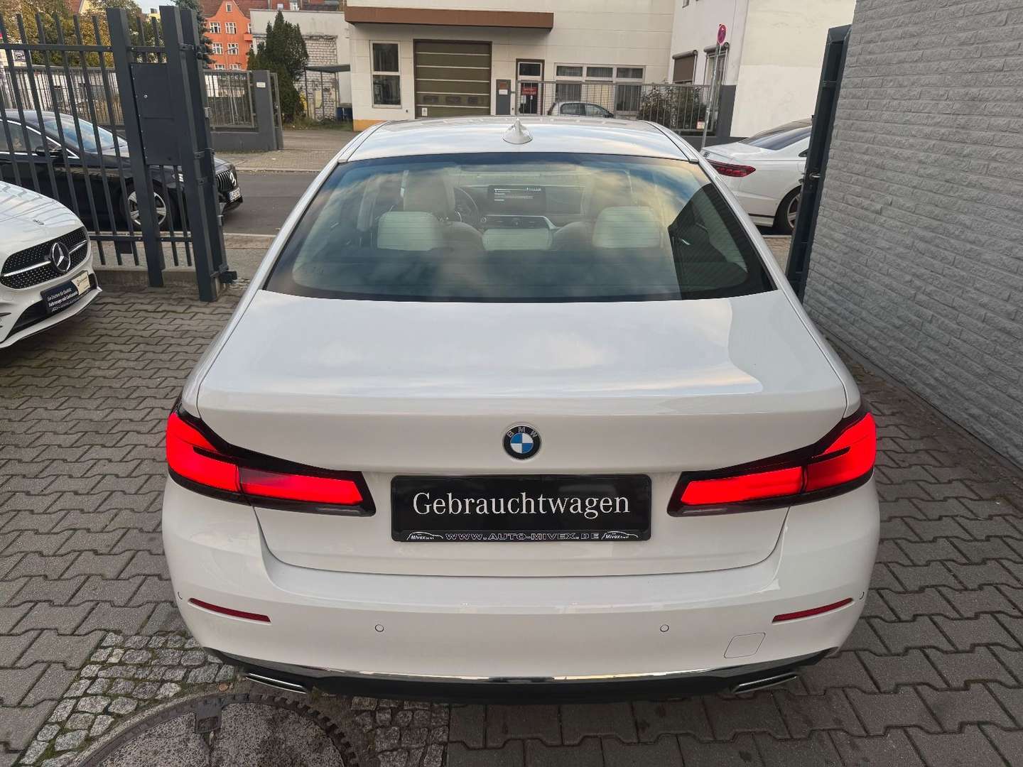 BMW Série 5 Luxury 520d - 2023 - Joinsteer - #11