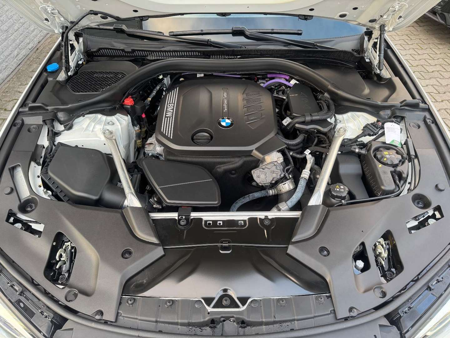 BMW Série 5 Luxury 520d - 2023 - Joinsteer - #25