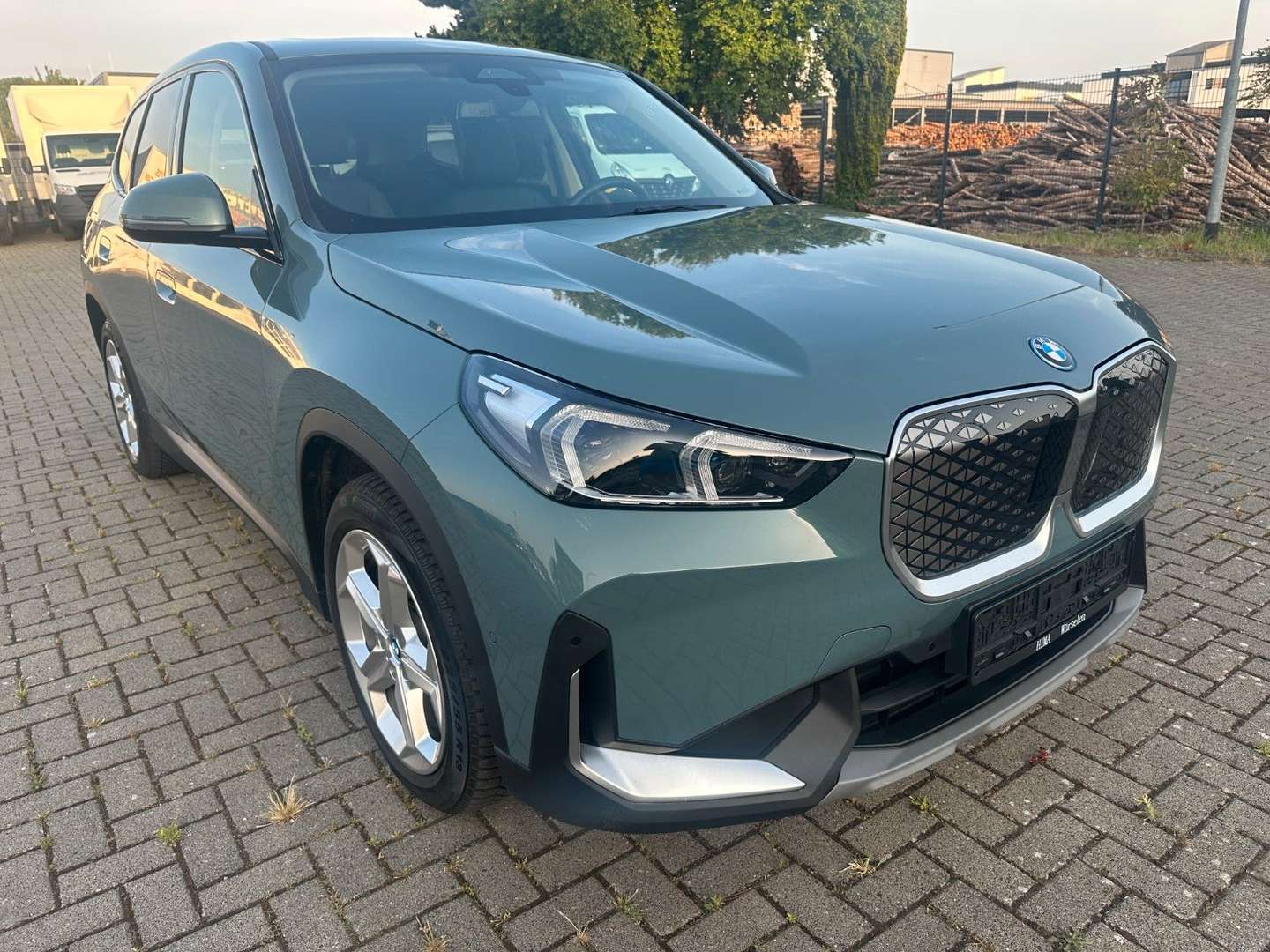 BMW IX1 20 EDrive - 2024 - Joinsteer - #4