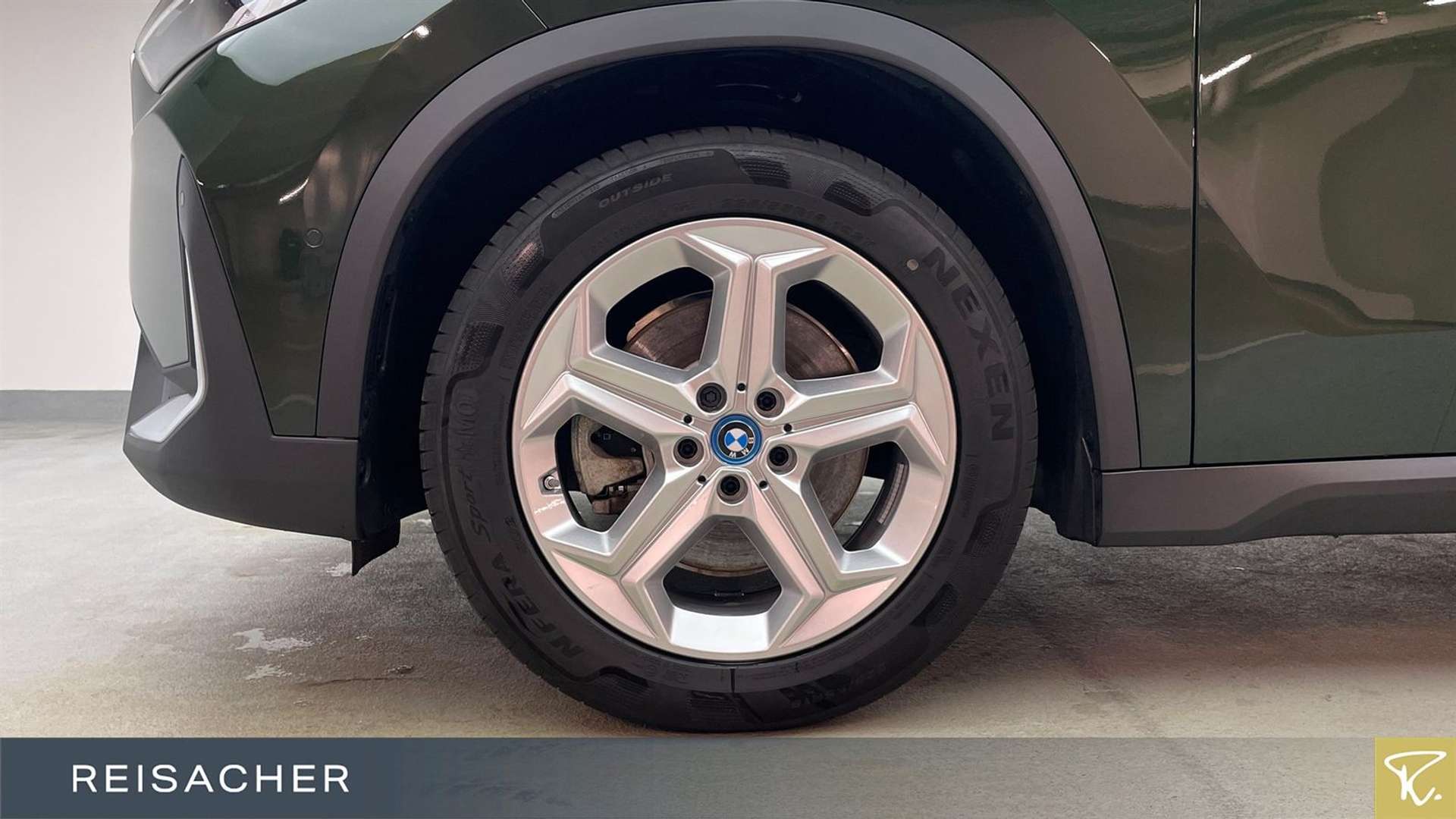 BMW IX1 XDrive30 - 2023 - Joinsteer - #3