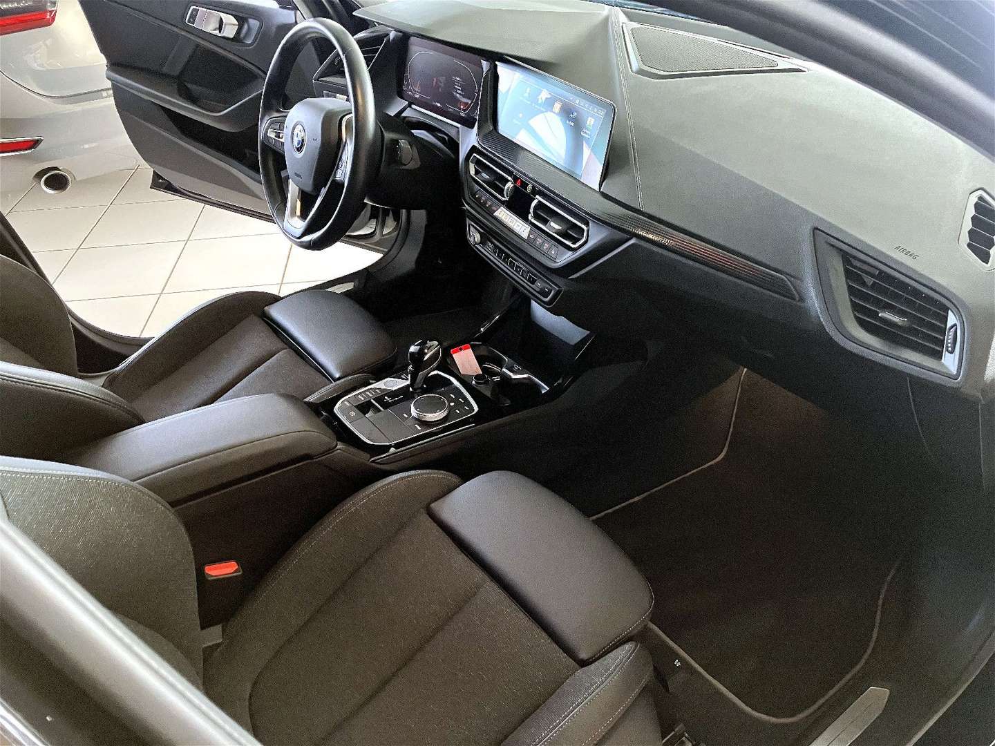 BMW Série 1 Sport 120d - 2022 - Joinsteer - #8