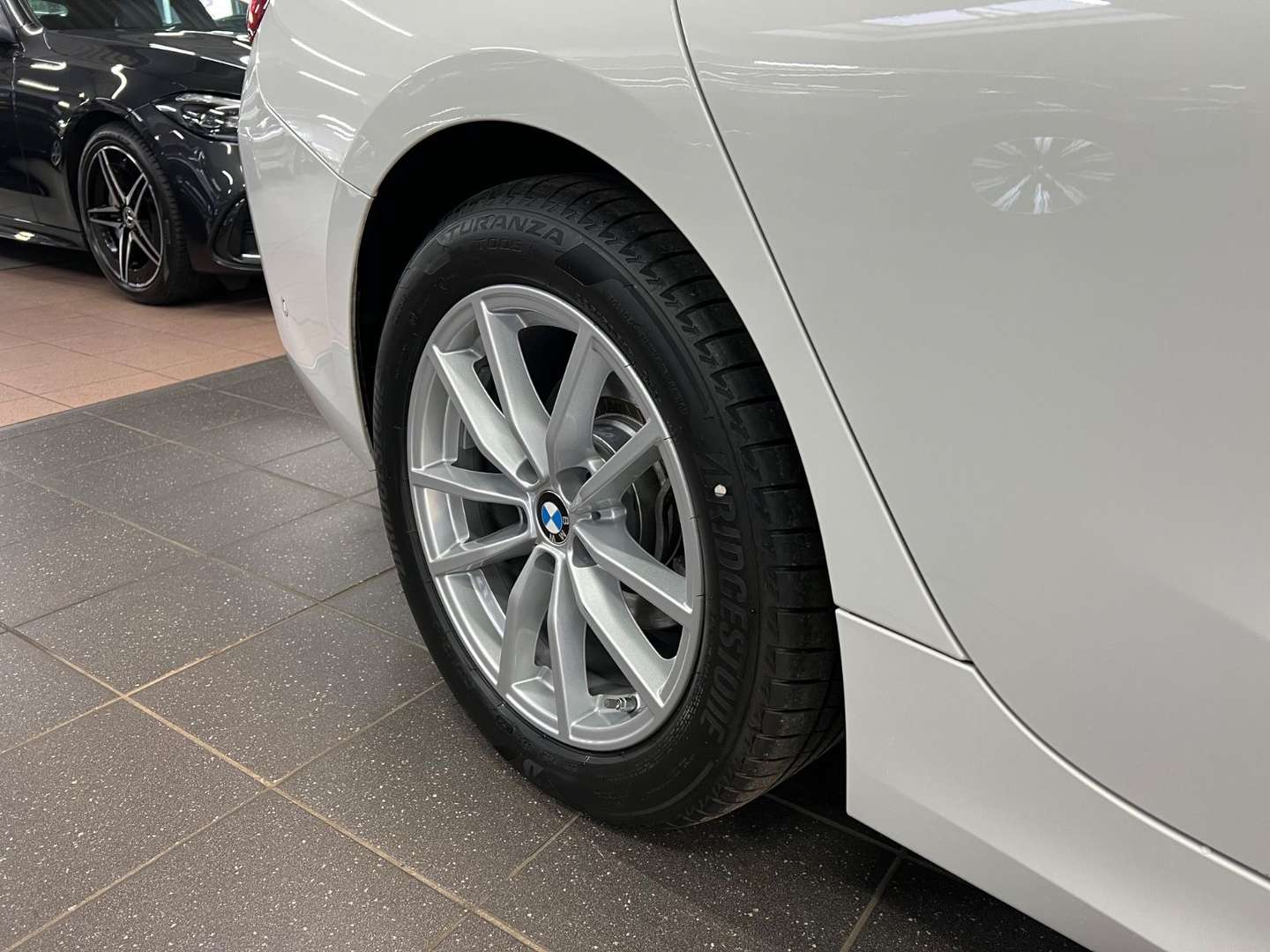 BMW Série 3 Touring 318d - 2023 - Joinsteer - #11