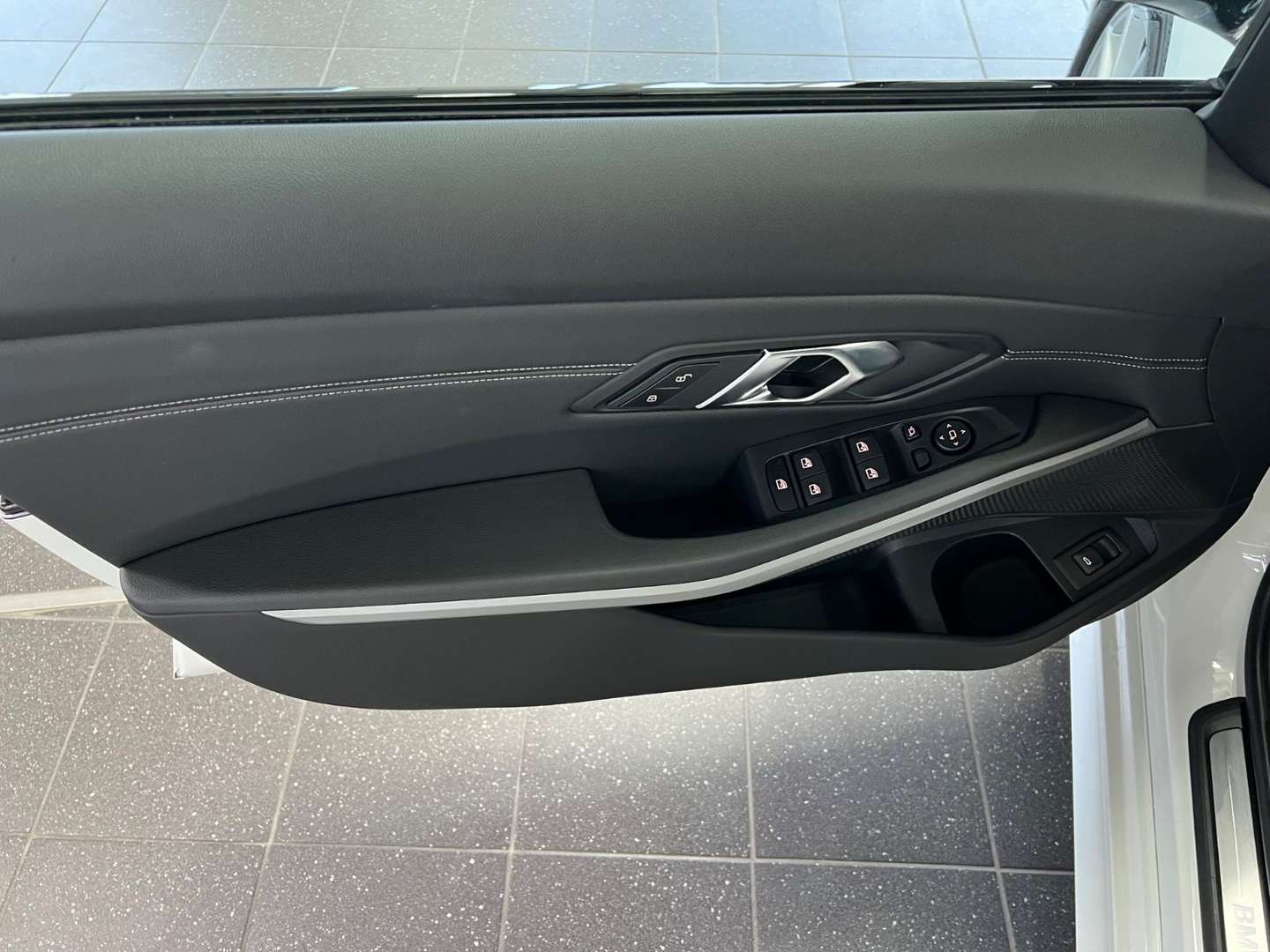 BMW Série 3 Touring 318d - 2023 - Joinsteer - #21