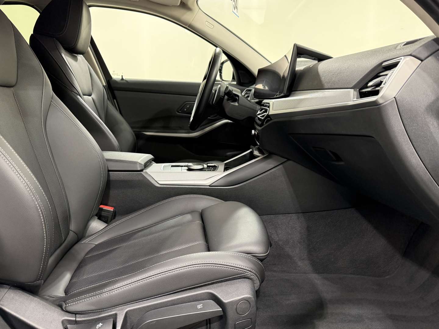 BMW Série 3 Touring 320e - 2022 - Joinsteer - #10