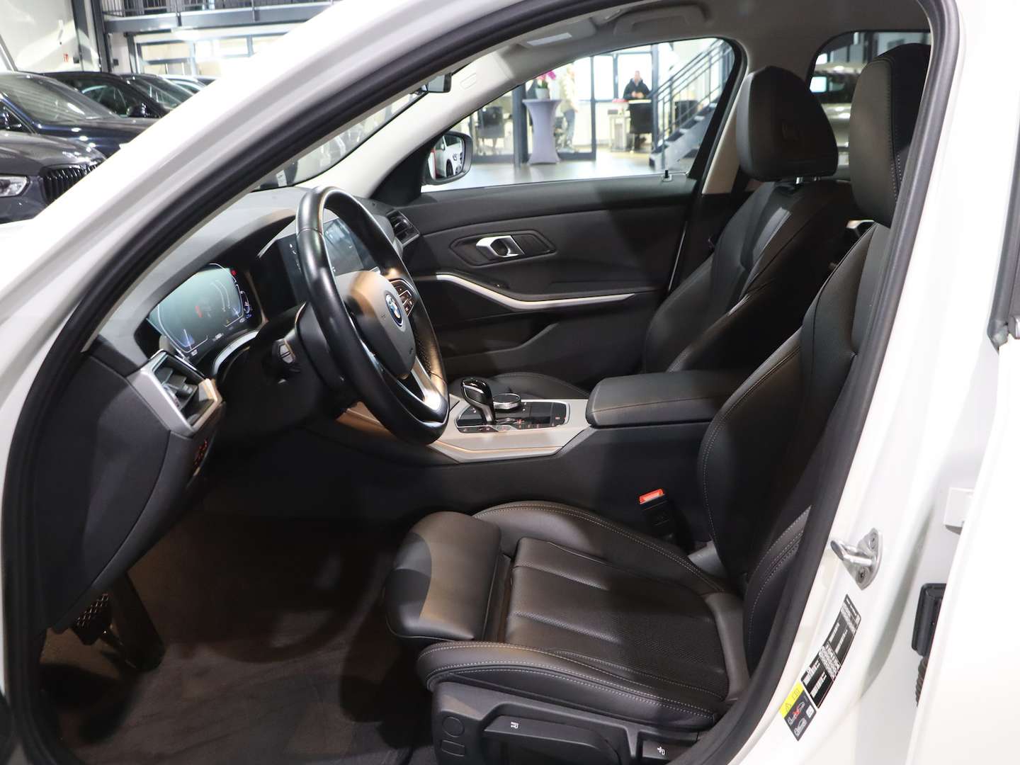 BMW Série 3 Touring Advantage 330e - 2022 - Joinsteer - #12