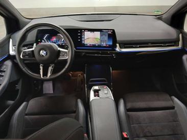 BMW 218 Active Tourer M Sport I — photo 9