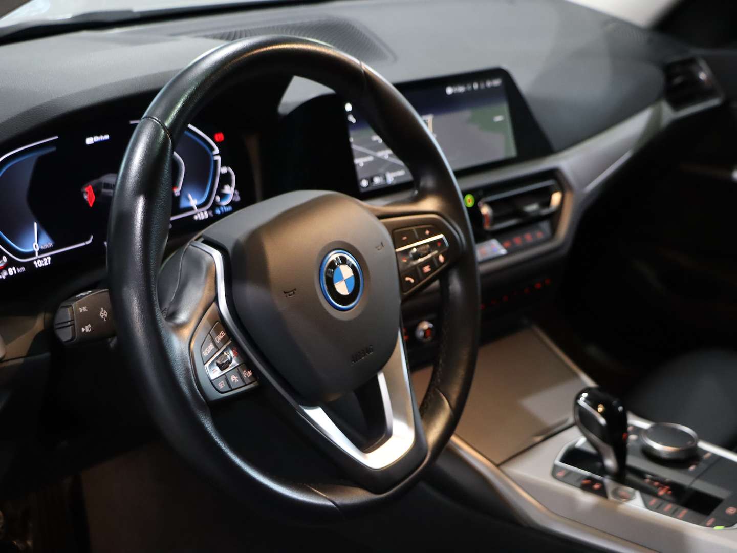 BMW Série 3 Touring Advantage 330e - 2022 - Joinsteer - #13