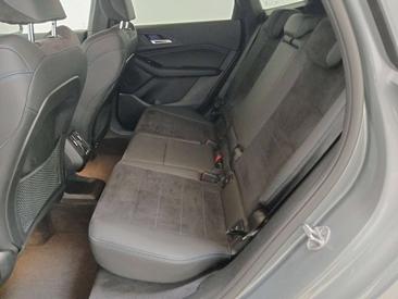 BMW 218 Active Tourer M Sport I — photo 12