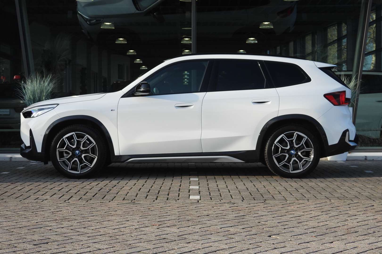 BMW IX1 XLine XDrive30 - 2023 - Joinsteer - #4