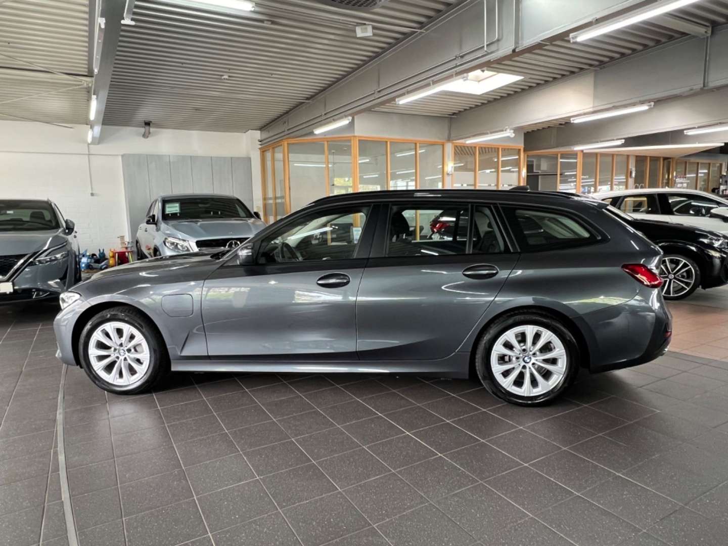 BMW Série 3 Touring Advantage 330e - 2020 - Joinsteer - #6