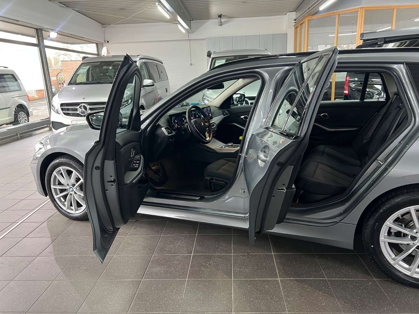 BMW Série 3 Touring 318d - 2022 - Joinsteer - #7