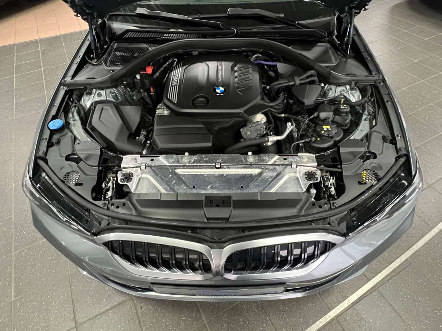 BMW Série 3 Touring 318d - 2022 - Joinsteer - #4