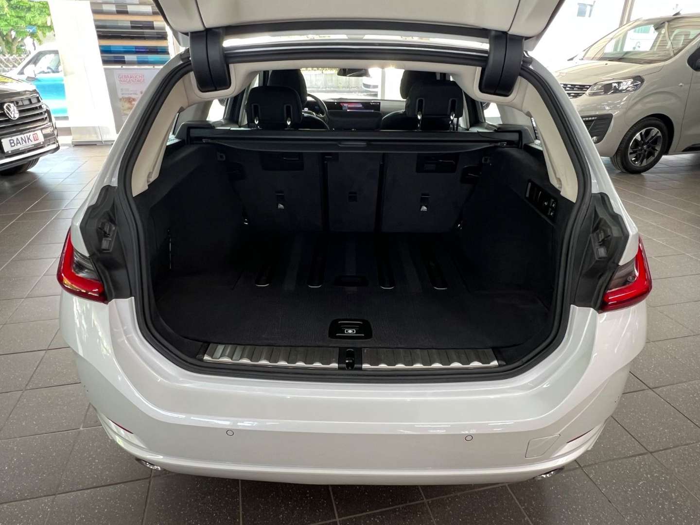 BMW Série 3 Touring 318d - 2022 - Joinsteer - #11