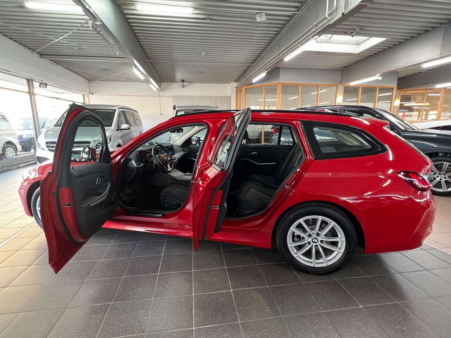 BMW Série 3 Touring 318d - 2022 - Joinsteer - #7