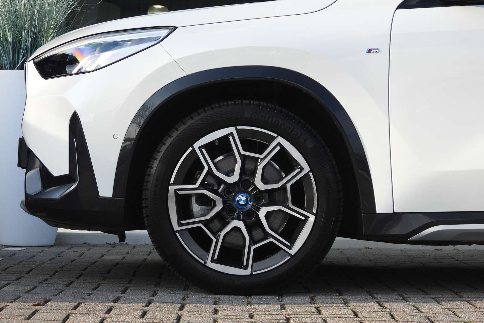 BMW IX1 XLine XDrive30 - 2023 - Joinsteer - #16