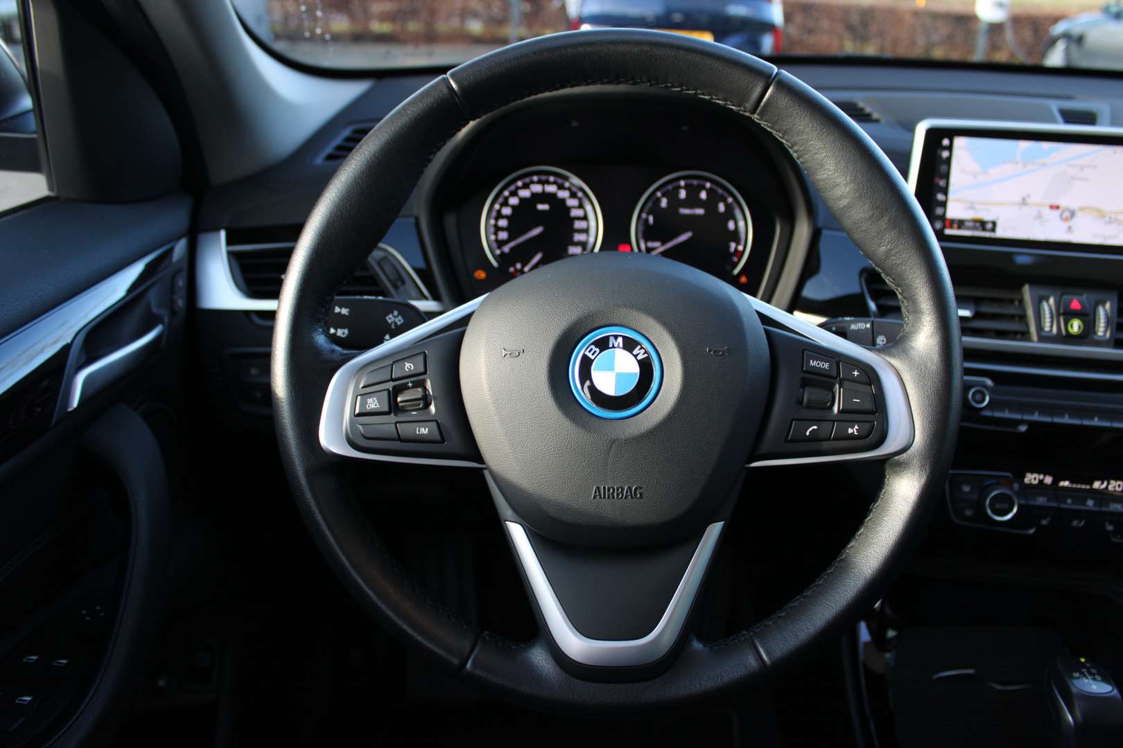 BMW X1 Sport Line XDrive25e - 2022 - Joinsteer - #19