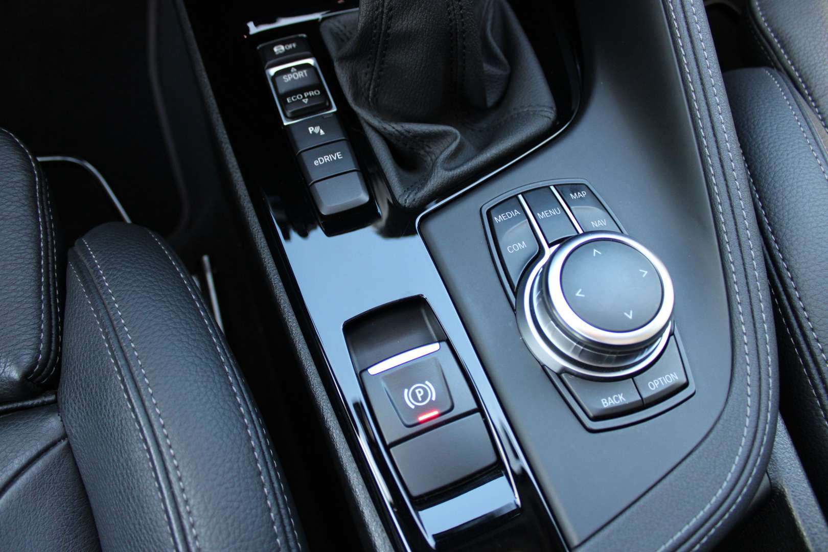 BMW X1 Sport Line XDrive25e - 2022 - Joinsteer - #22