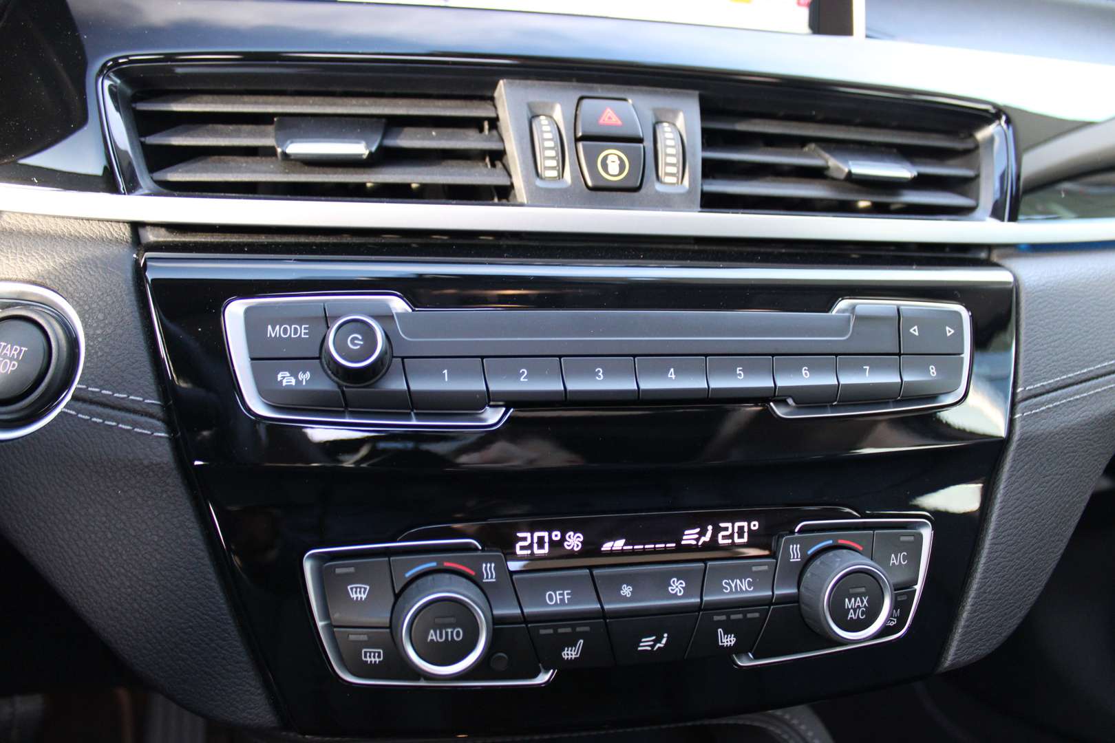 BMW X1 Sport Line XDrive25e - 2022 - Joinsteer - #26