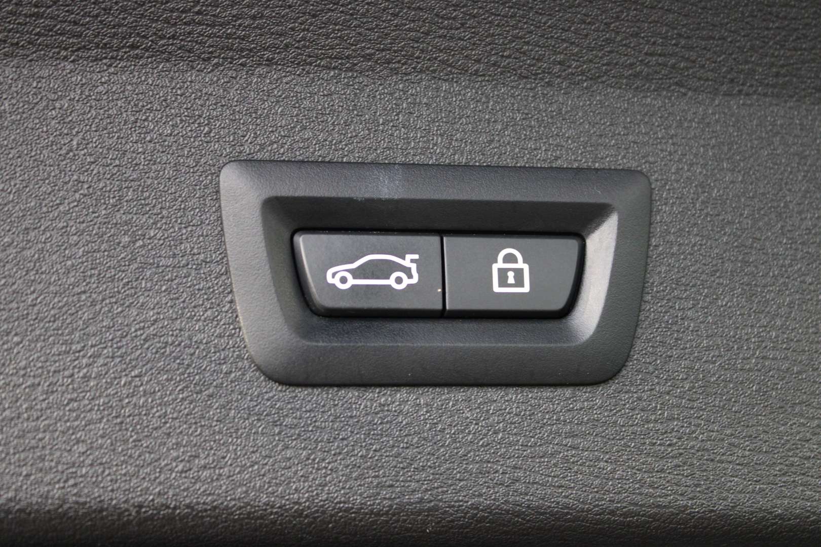 BMW X1 Sport Line XDrive25e - 2022 - Joinsteer - #34